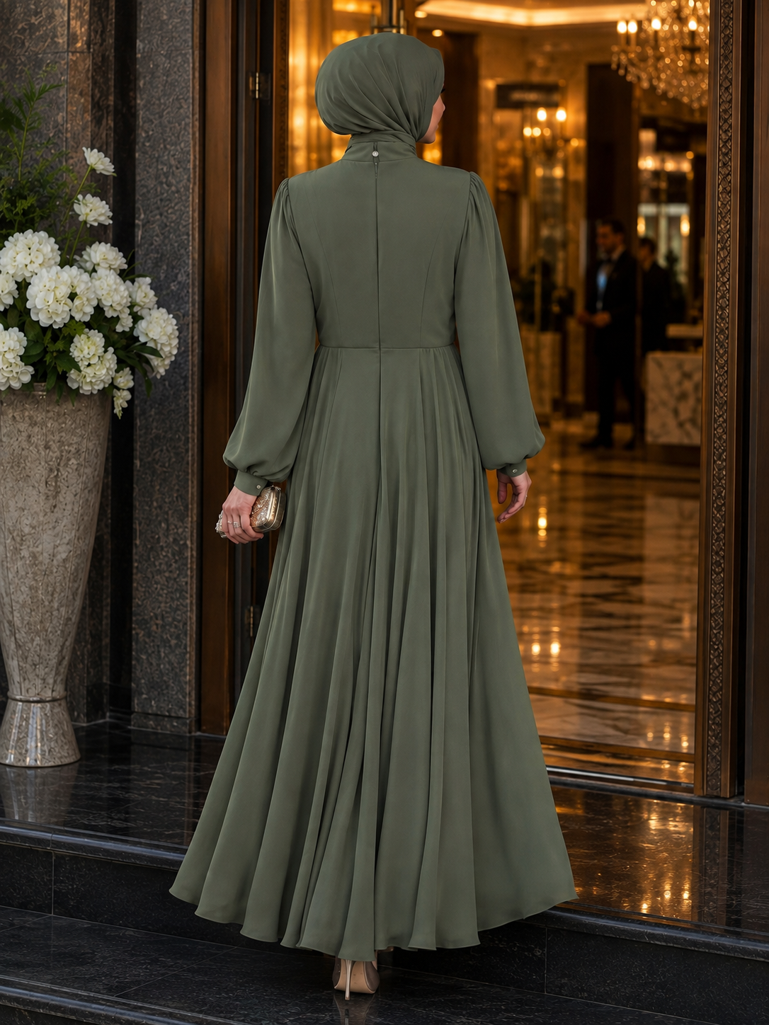 Taş İşlemeli Haki Şifon Abiye