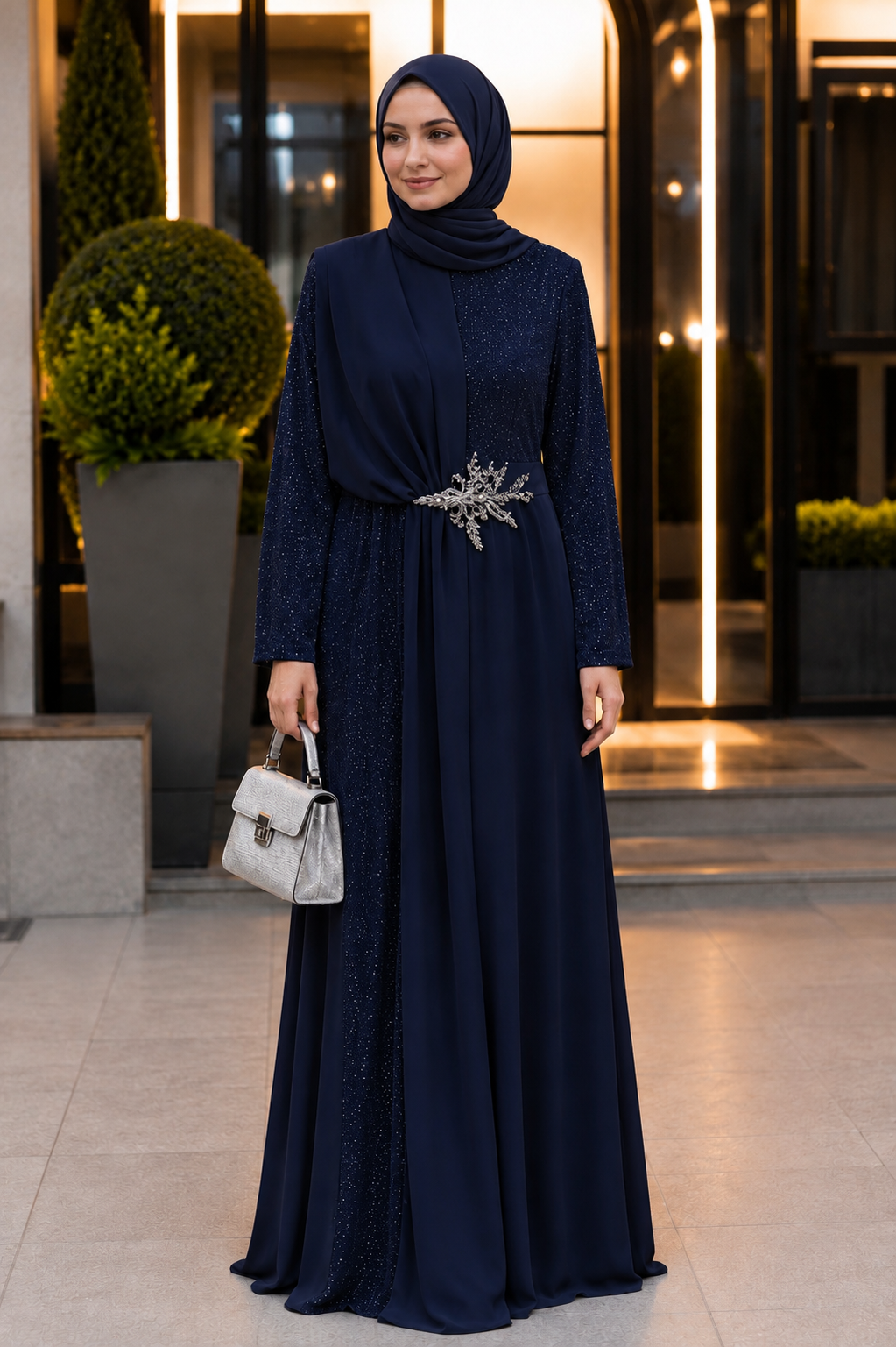 Sim Kumaşlı Drape Detaylı Abiye Lacivert