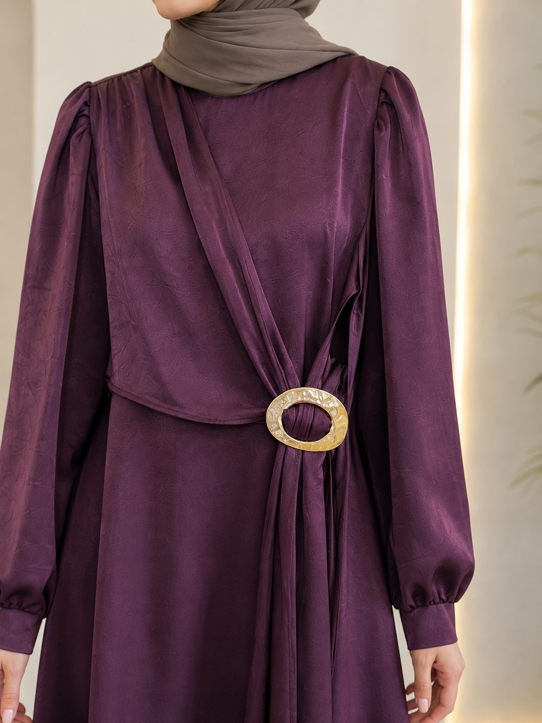 Kruvaze Drape Detaylı Saten Abiye